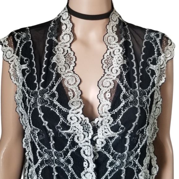 Vintage Cartise Lace Cardigan - Picture 2 of 7